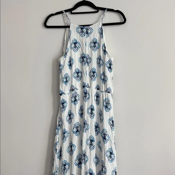 Maurices White and Blue Maxi Dress Size M - Picture 6 of 8